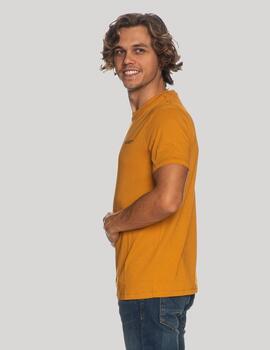 Camiseta Armani Exchange basica mostaza para hombr