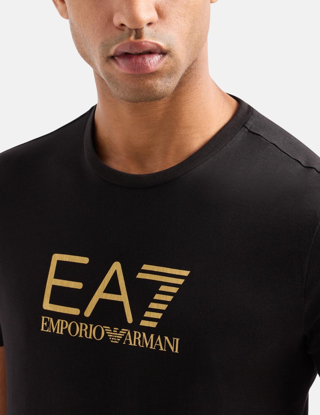 Camiseta EA7 negra maxilogo Dorado hombre