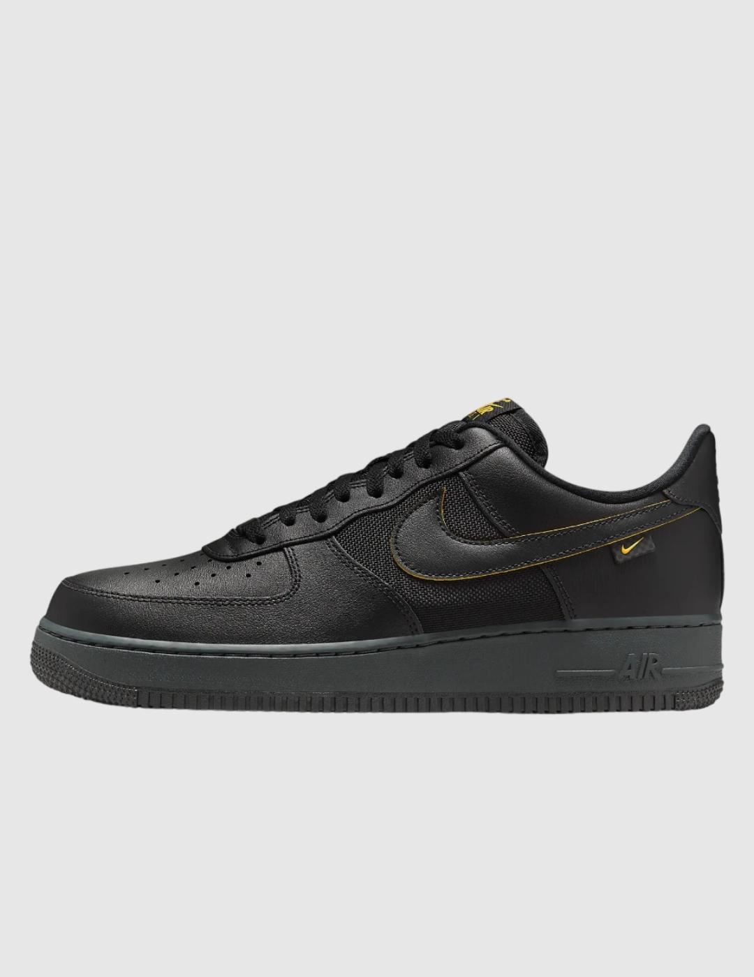 Zapatilla Nike Air Force 1 Negras Hombre Negra