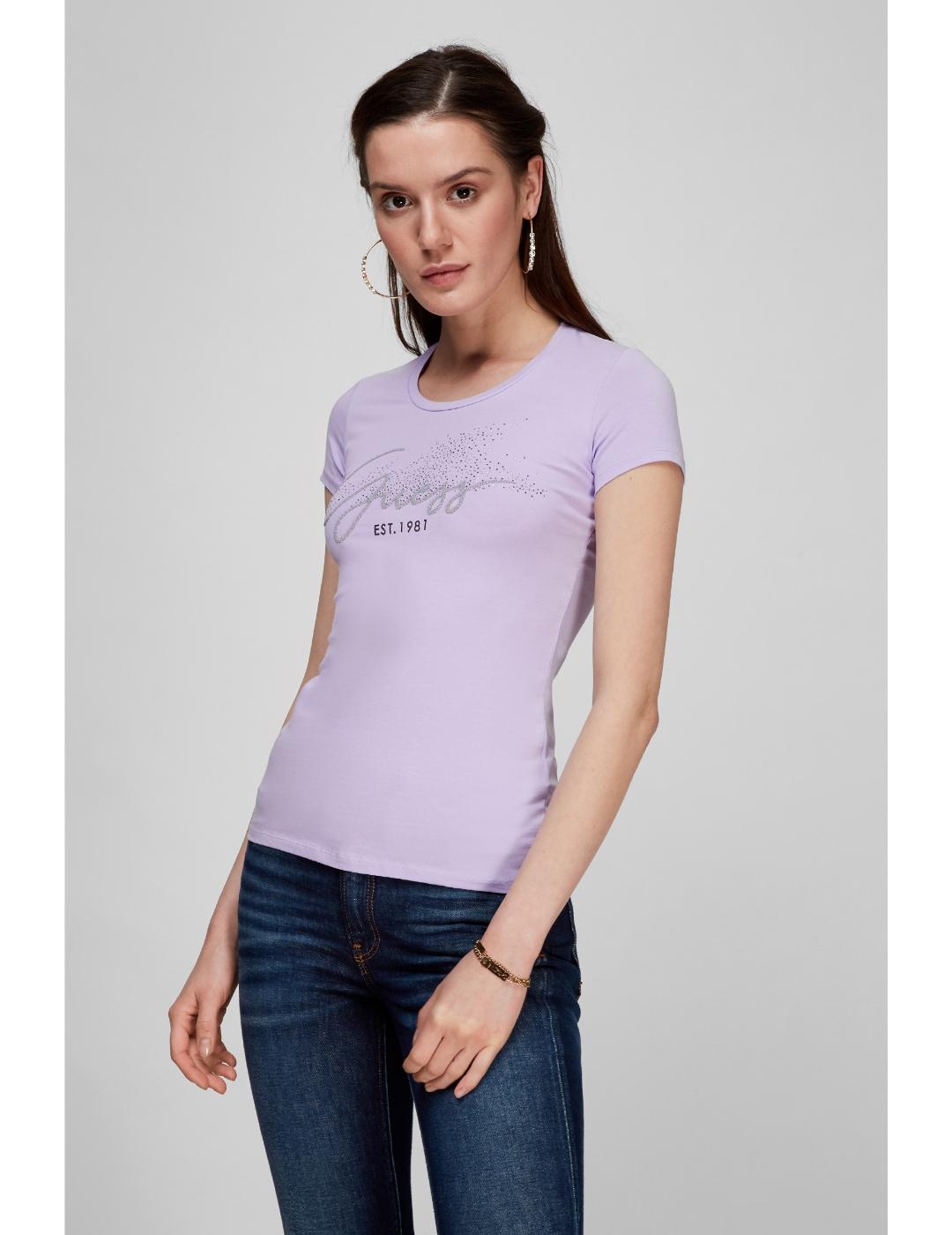 Camiseta Guess Chloe morada para mujer